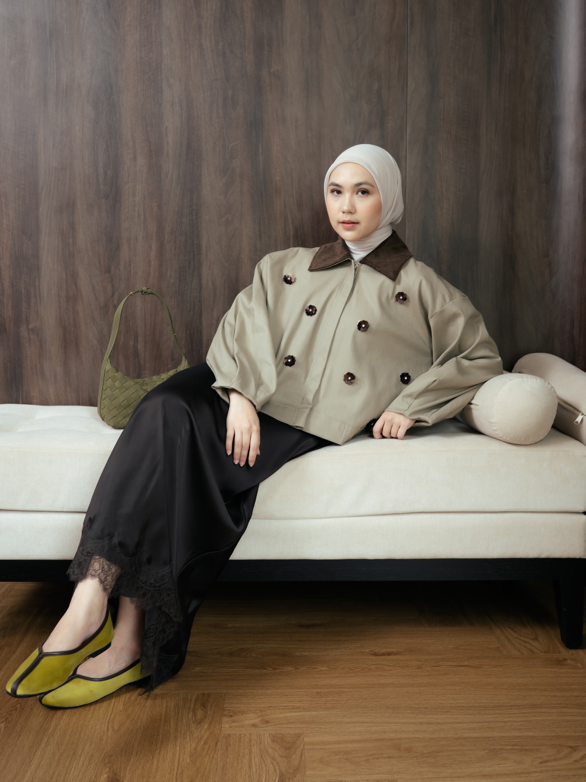 Soeny Nude Brown