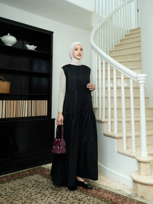 Suri Dress