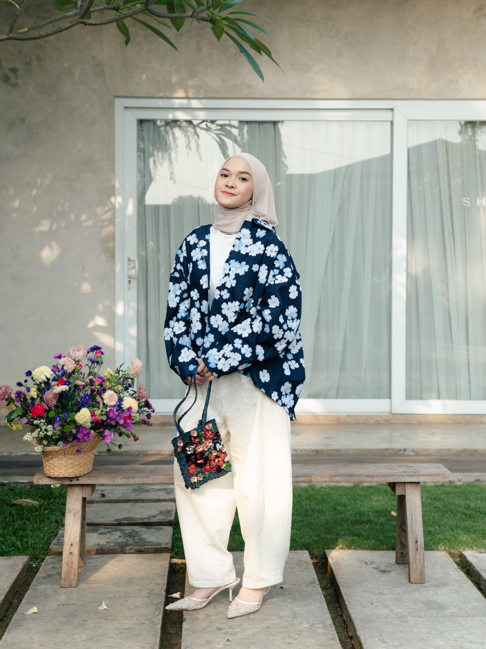 Sakura Millie Outer