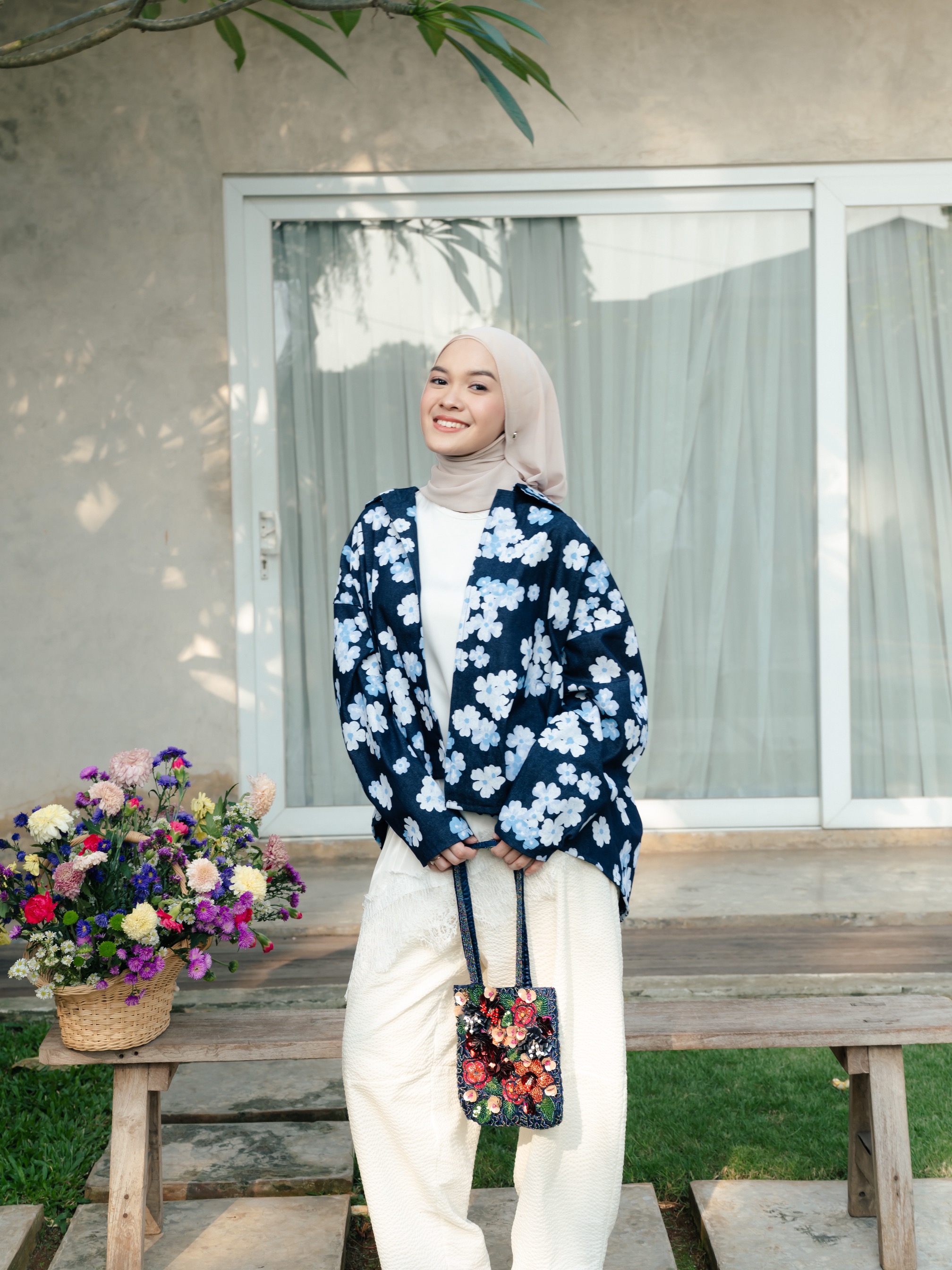 Sakura Millie Outer