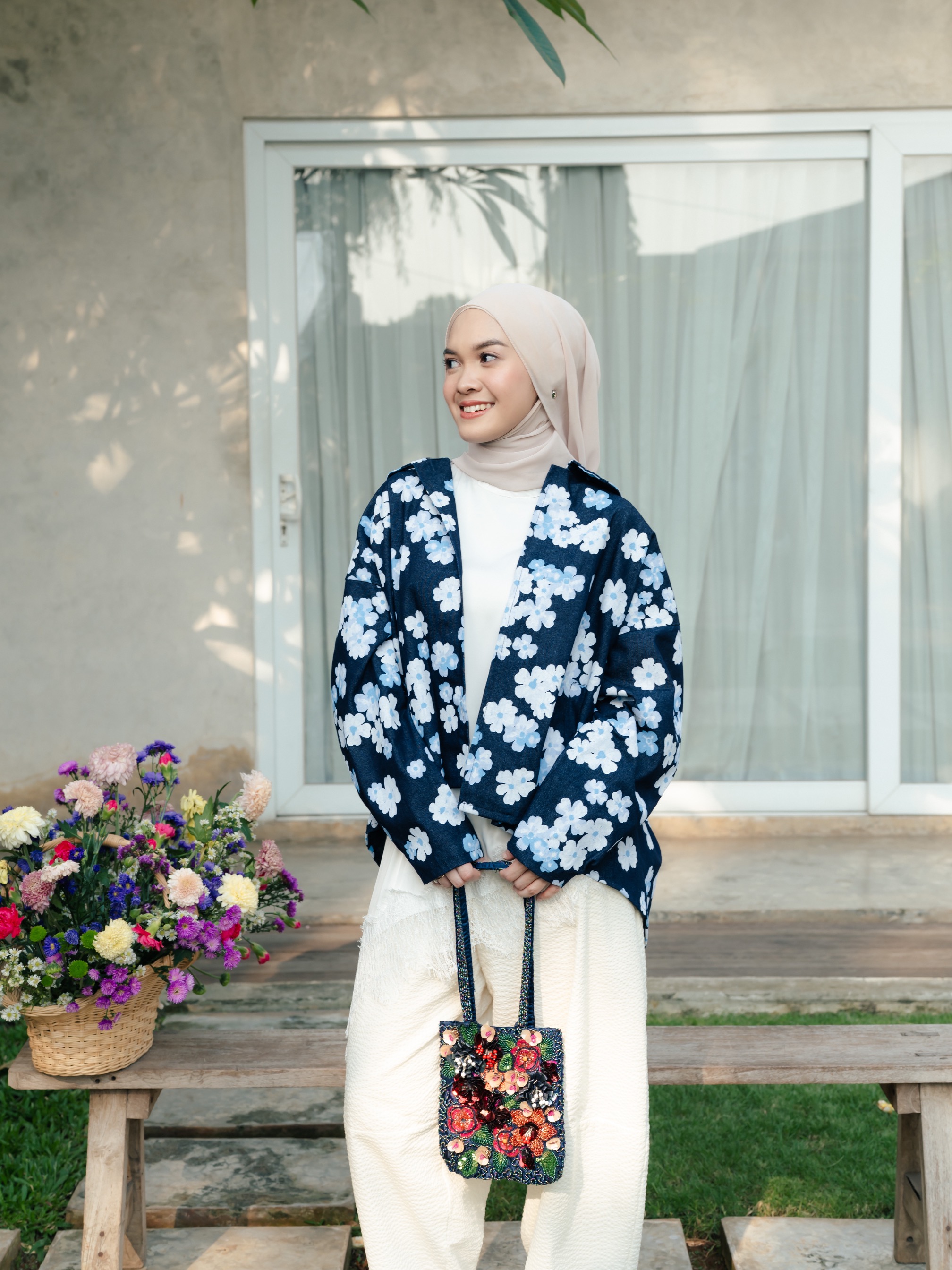 Sakura Millie Outer