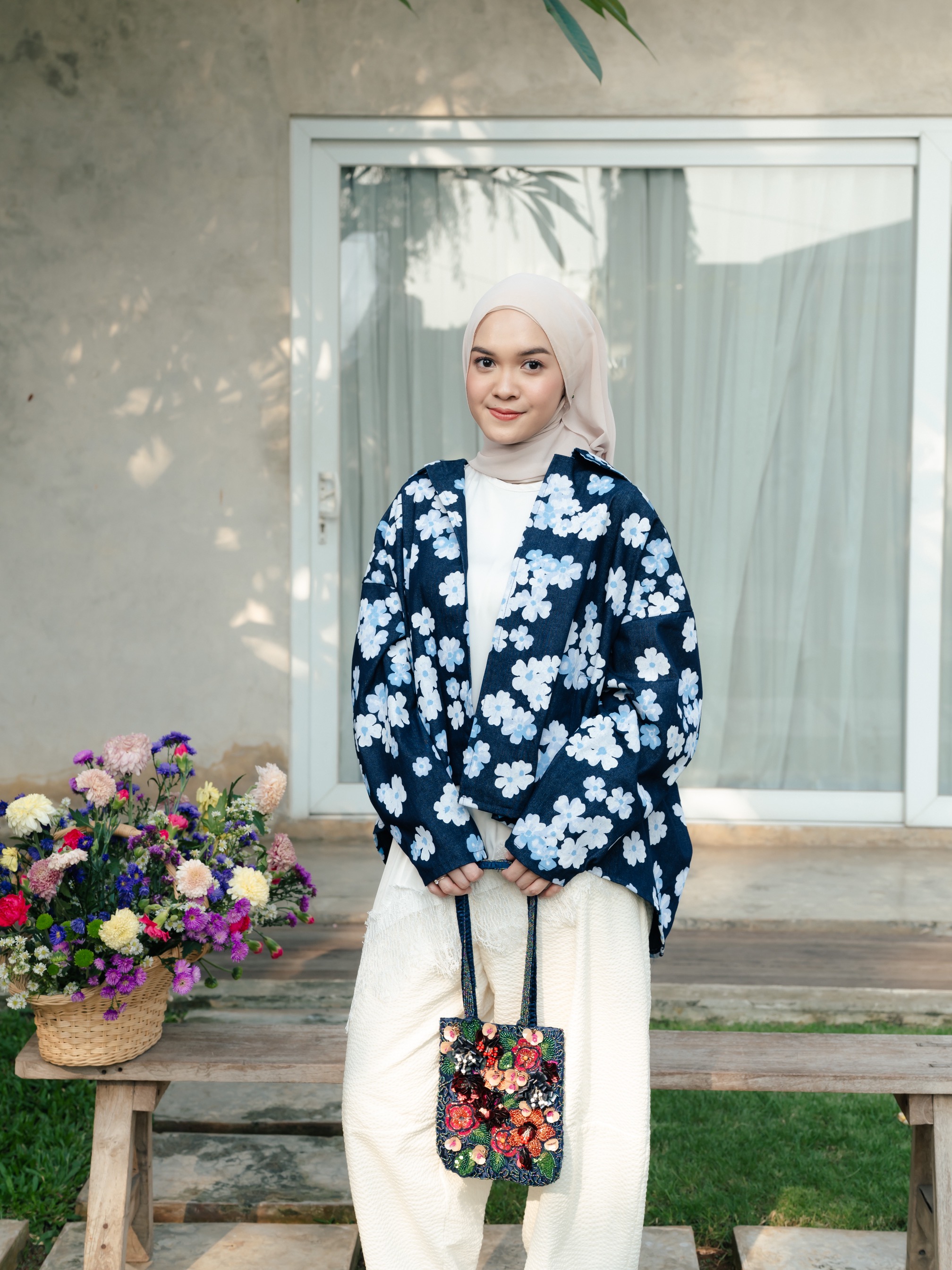 Sakura Millie Outer
