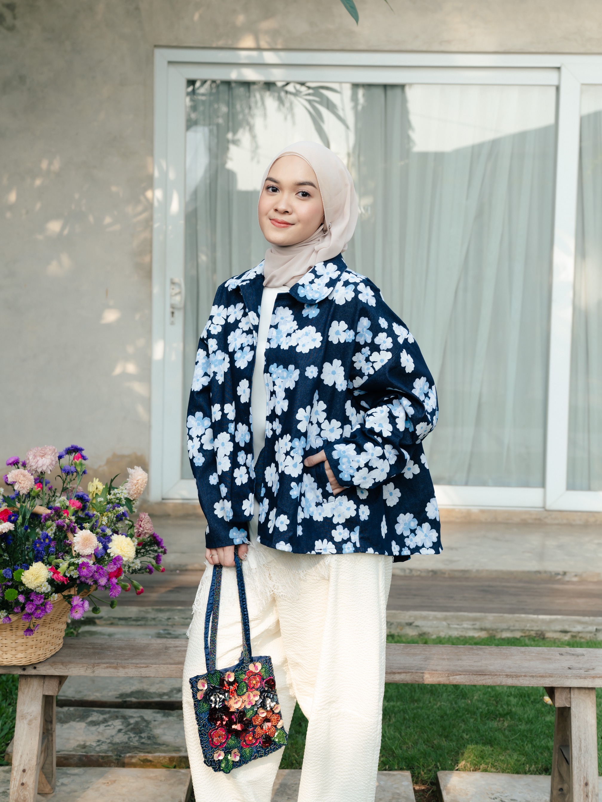 Sakura Millie Outer