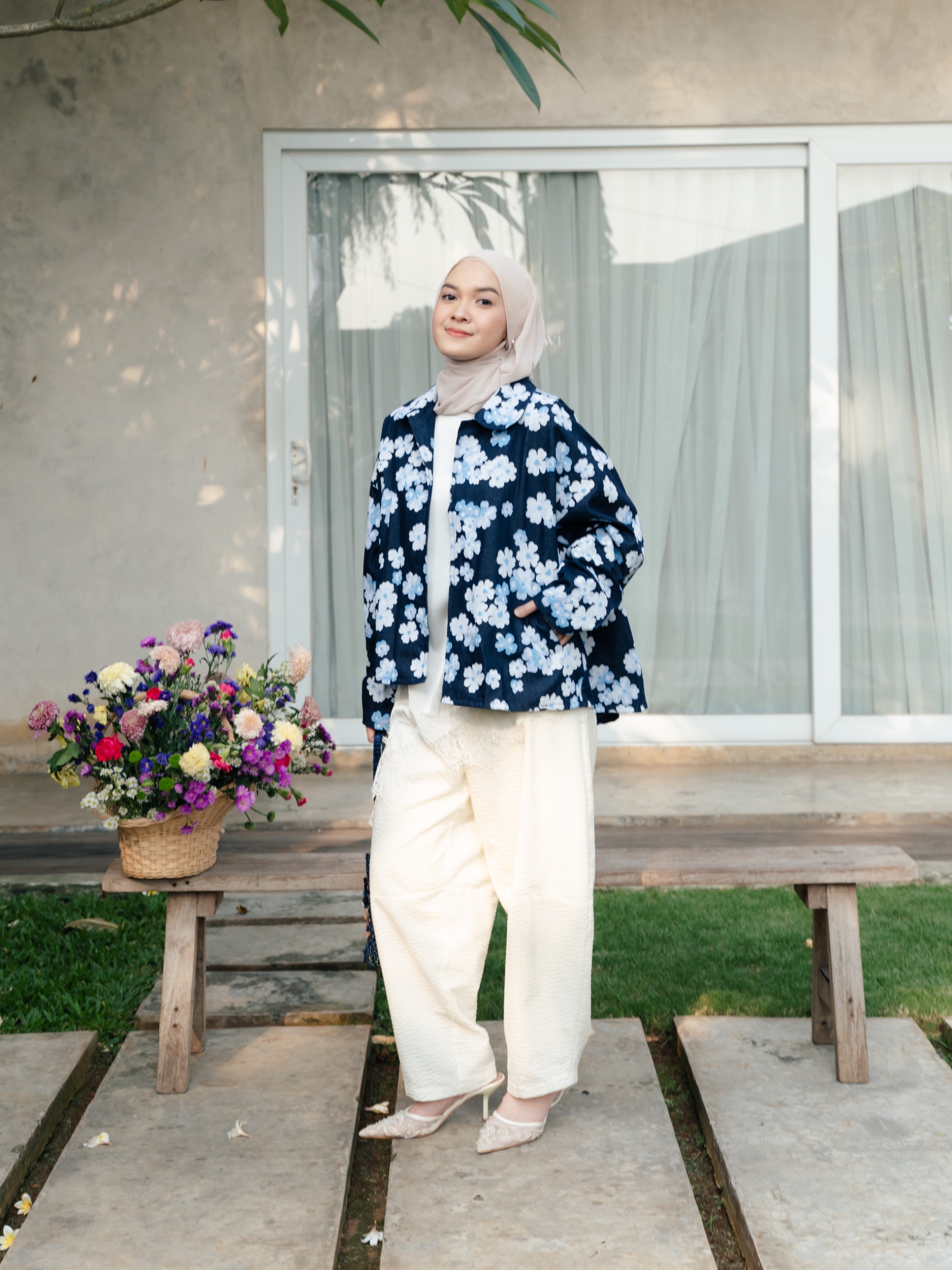 Sakura Millie Outer
