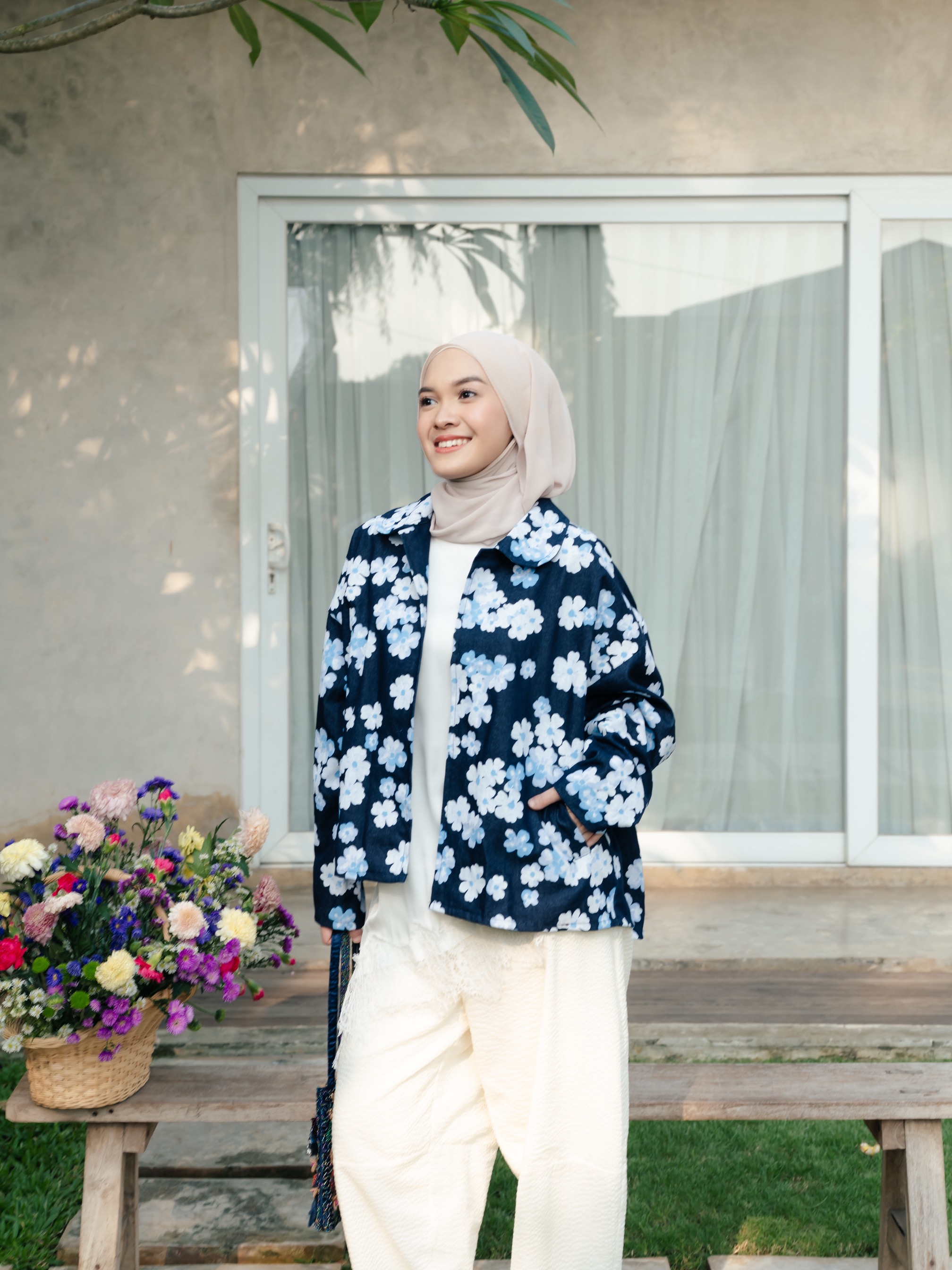 Sakura Millie Outer