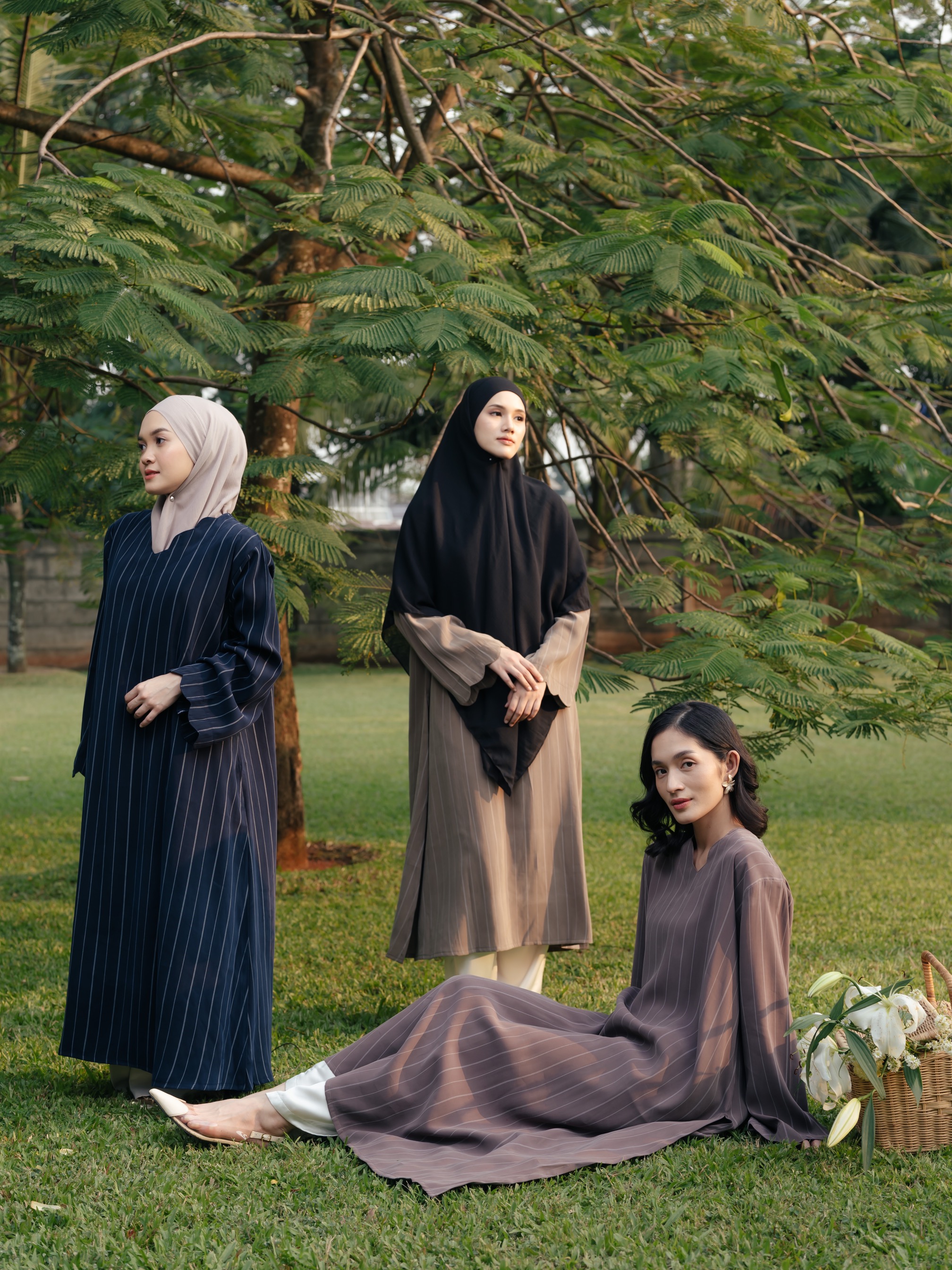 Luma Slit Abaya Stripe