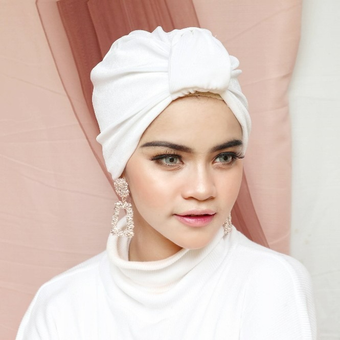 Turban Instant Winonamodest - PBV. Turban Bludru Turban pesta untuk Dewasa, Bisa dibentuk Pita