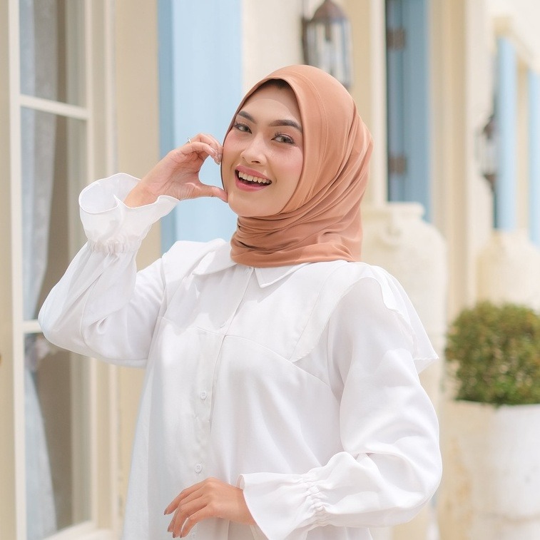 SCUP Instant Hijab Scarf with Make Up- Segitiga Instant Jersey Premium Winonamodest
