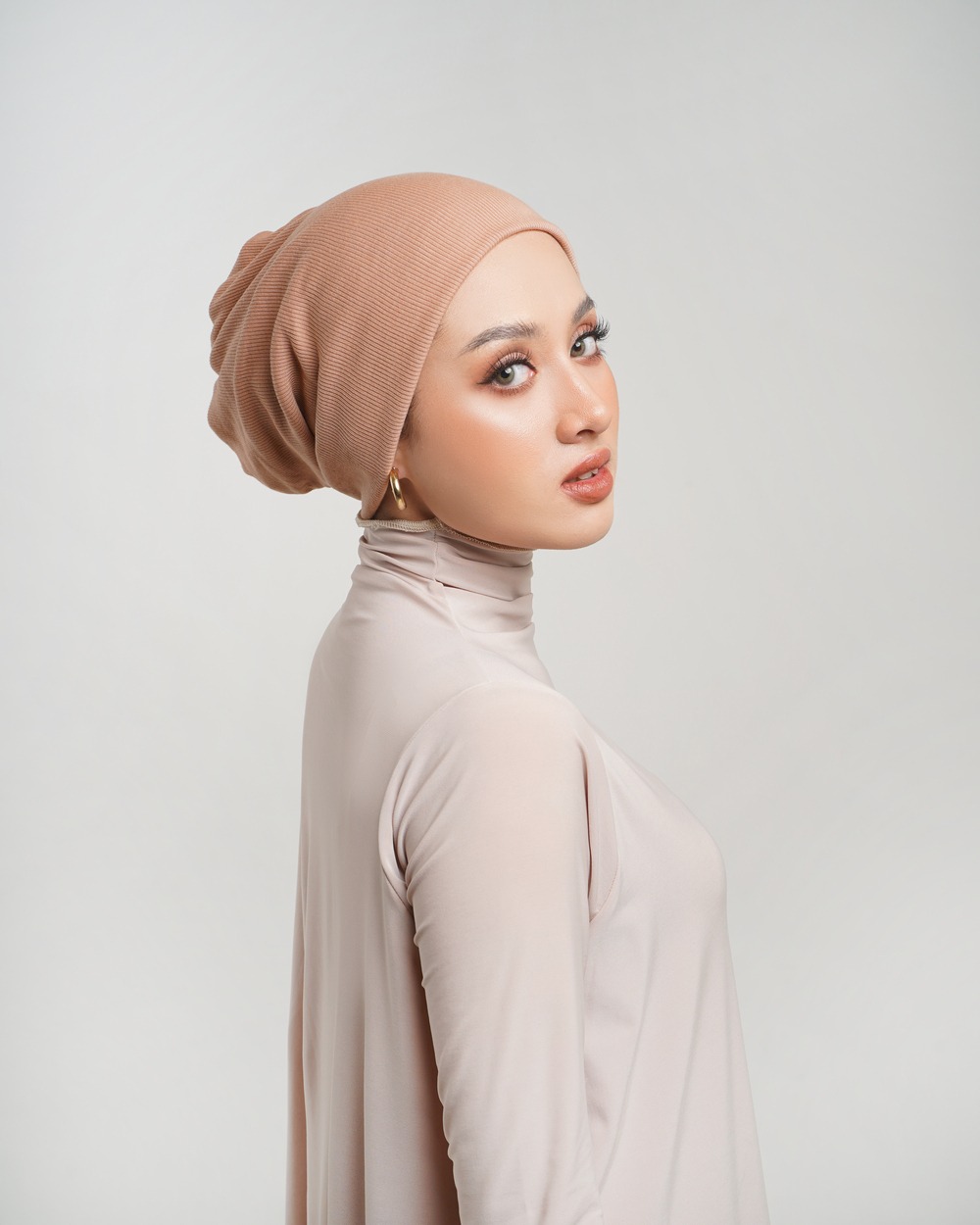 Turban Instant Winonamodest - Shadow Beanie . Turban dewasa simple bahan katun, kupluk wanita.