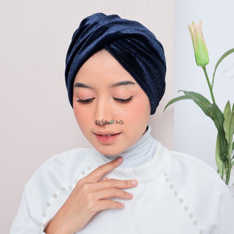 Emilee Velvet Turban Winonamodest - Turban Instant aksen twist bludru formal untuk lebaran formal