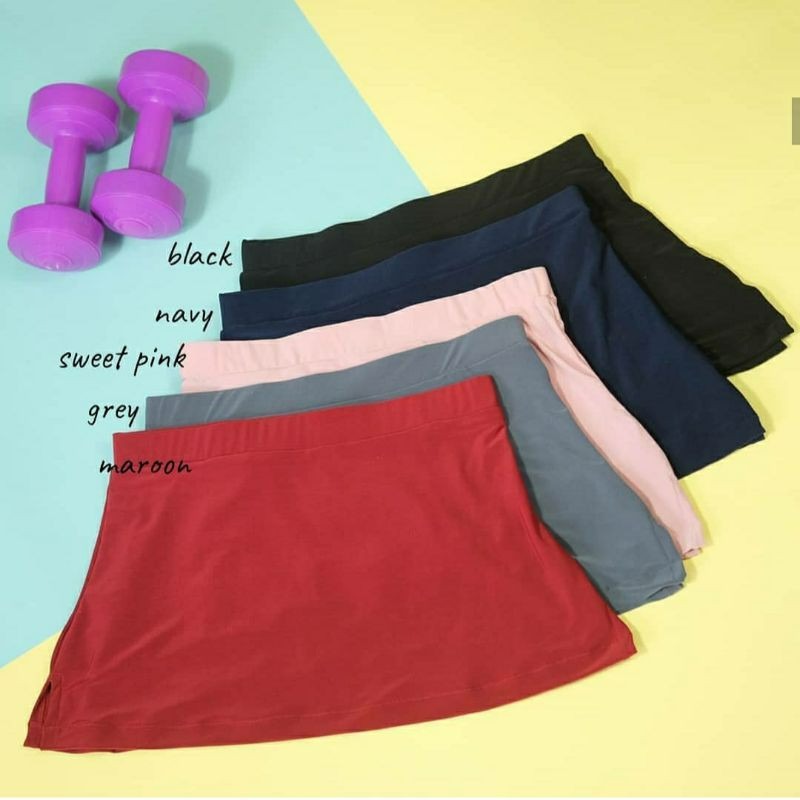 Image of Rok Olahraga Winonamodest - RM Straight Extended Skirt. Rok zumba, lari, sepeda dewasa stretch
