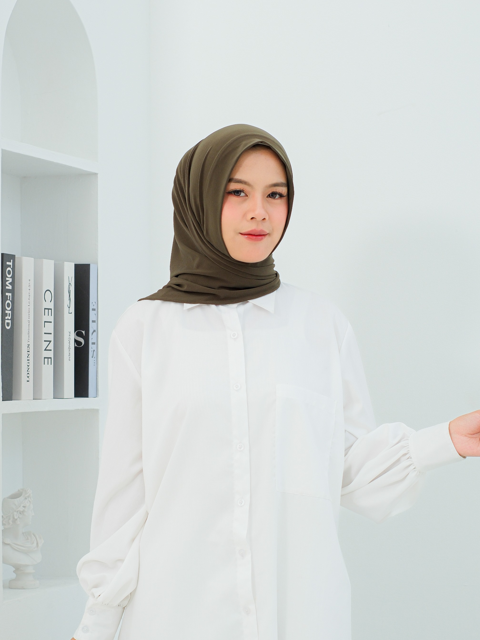 SCUP Instant Hijab Scarf with Make Up- Segitiga Instant Jersey Premium Winonamodest