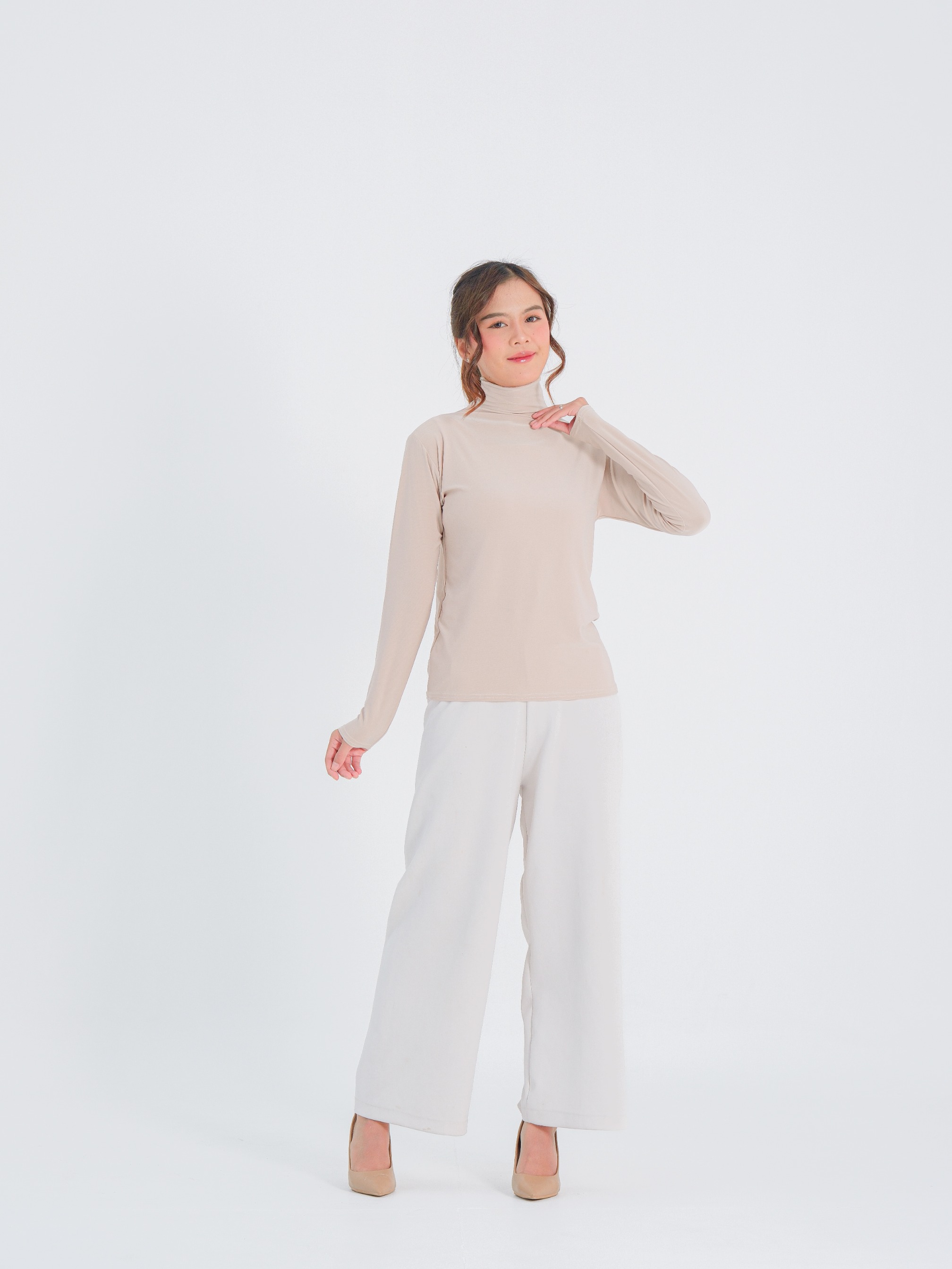 Lightweight Manset - baju inner dengan kerah turtleneck tinggi