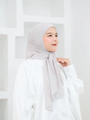 Hijab instant winonamodest - BE instant scarf with inner. Segiempat Instant Babydoll Ceruty.