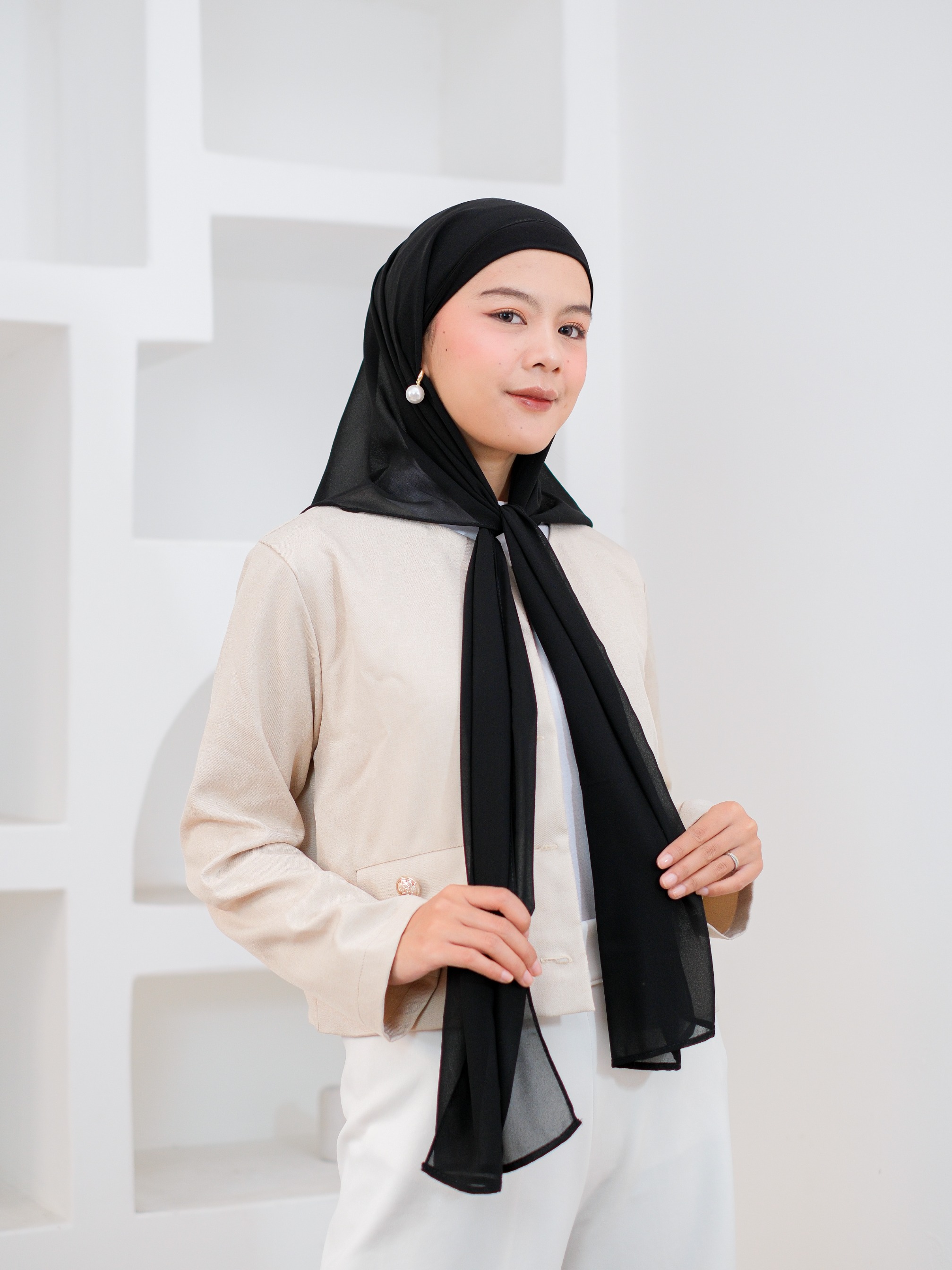 Hijab Instant Winonamodest - GEMMA ALL IN ONE SCARF. Pashmina Instant Babydoll with Inner