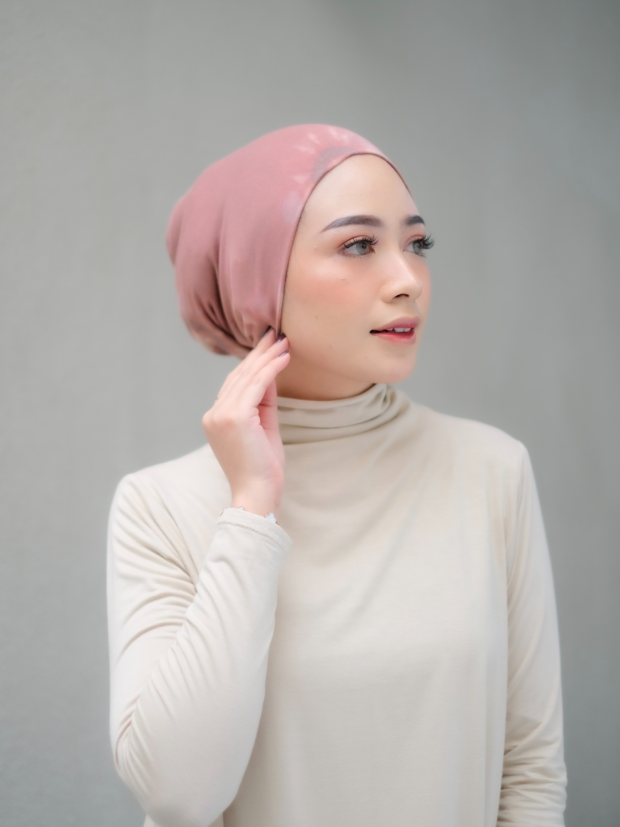 Winonamodest - Shadow Rayon Instant Turban Postulates Series