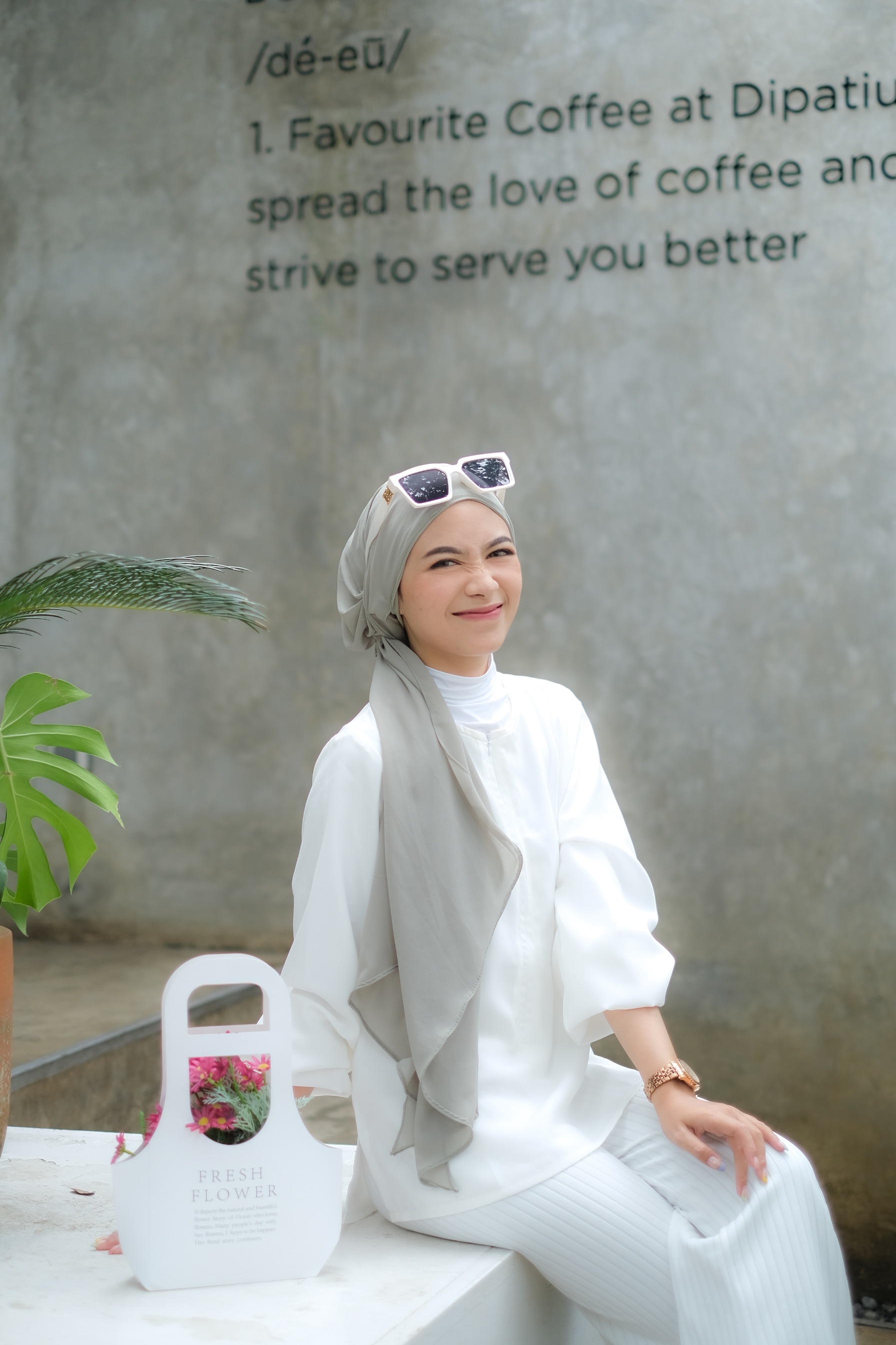 Turban instant Original Winonamodest - Lowkey Queen. Turban simple dewasa untuk pesta untuk travelling