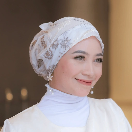 Image of Winonamodest - Tekebi Embroidery Cotton Instant Turban tali bahan katun lembut bordir floral bunga