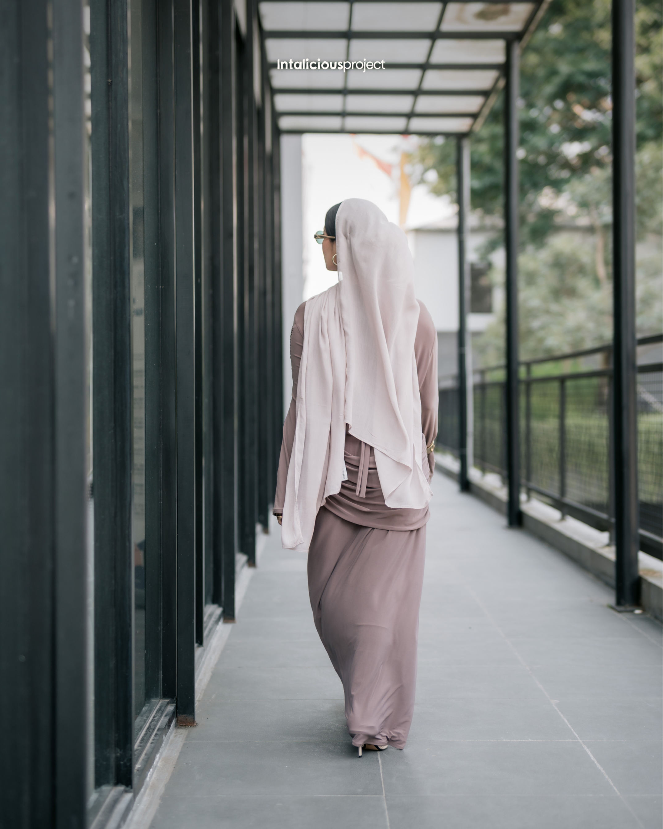Intaliciousproject - Monalisa Dress in Dove