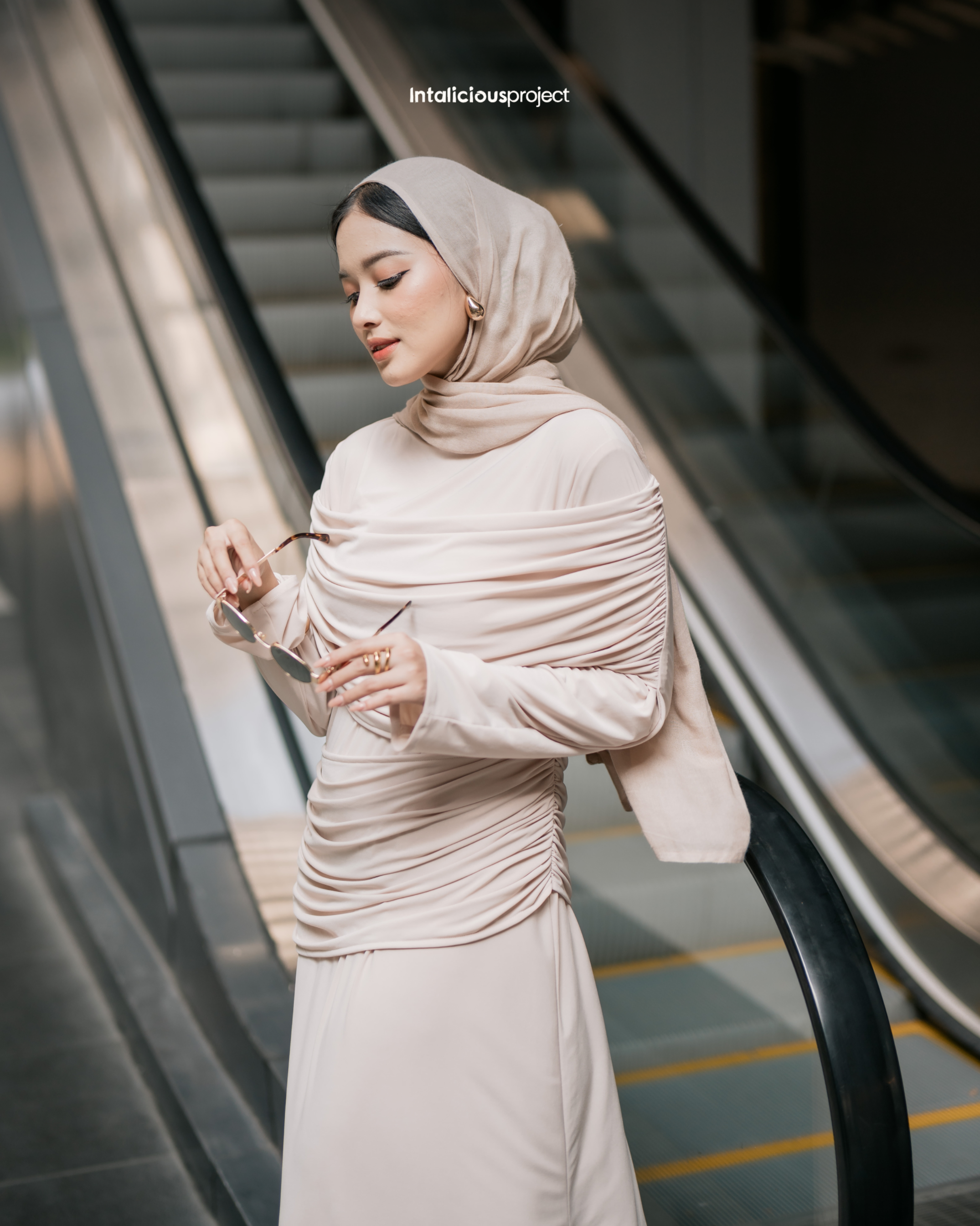 Intaliciousproject - Monalisa Dress in Lace