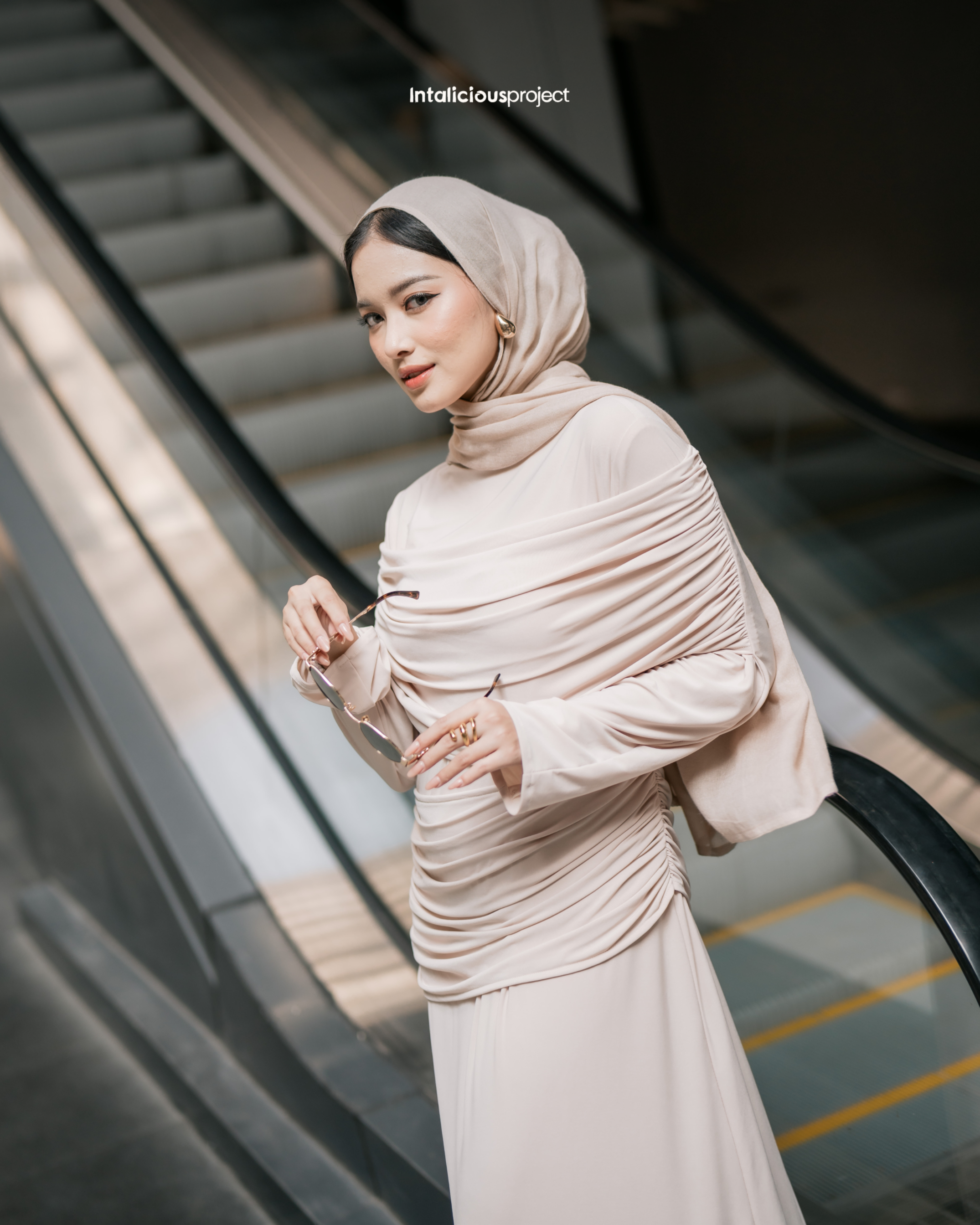 Intaliciousproject - Monalisa Dress in Lace