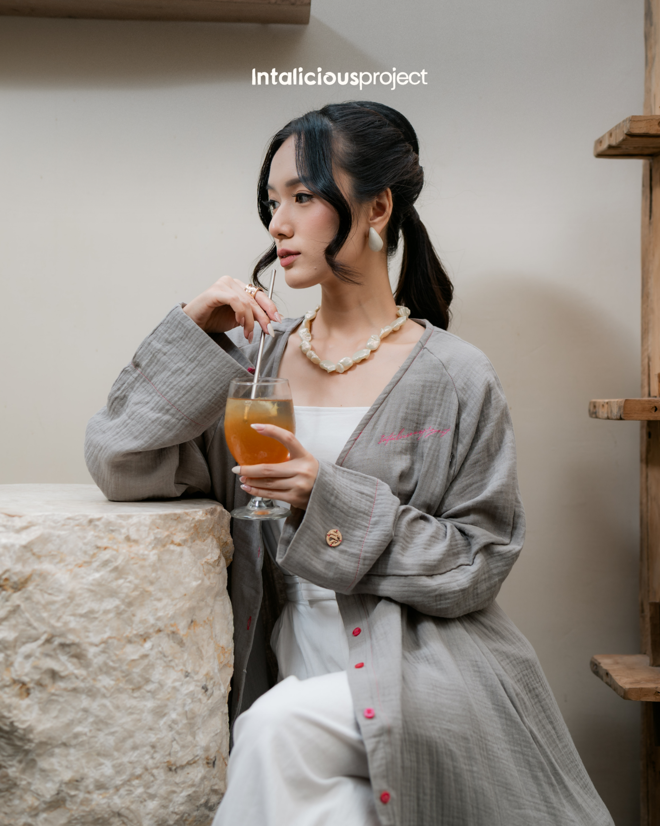 Intaliciousproject - Leya Outer 