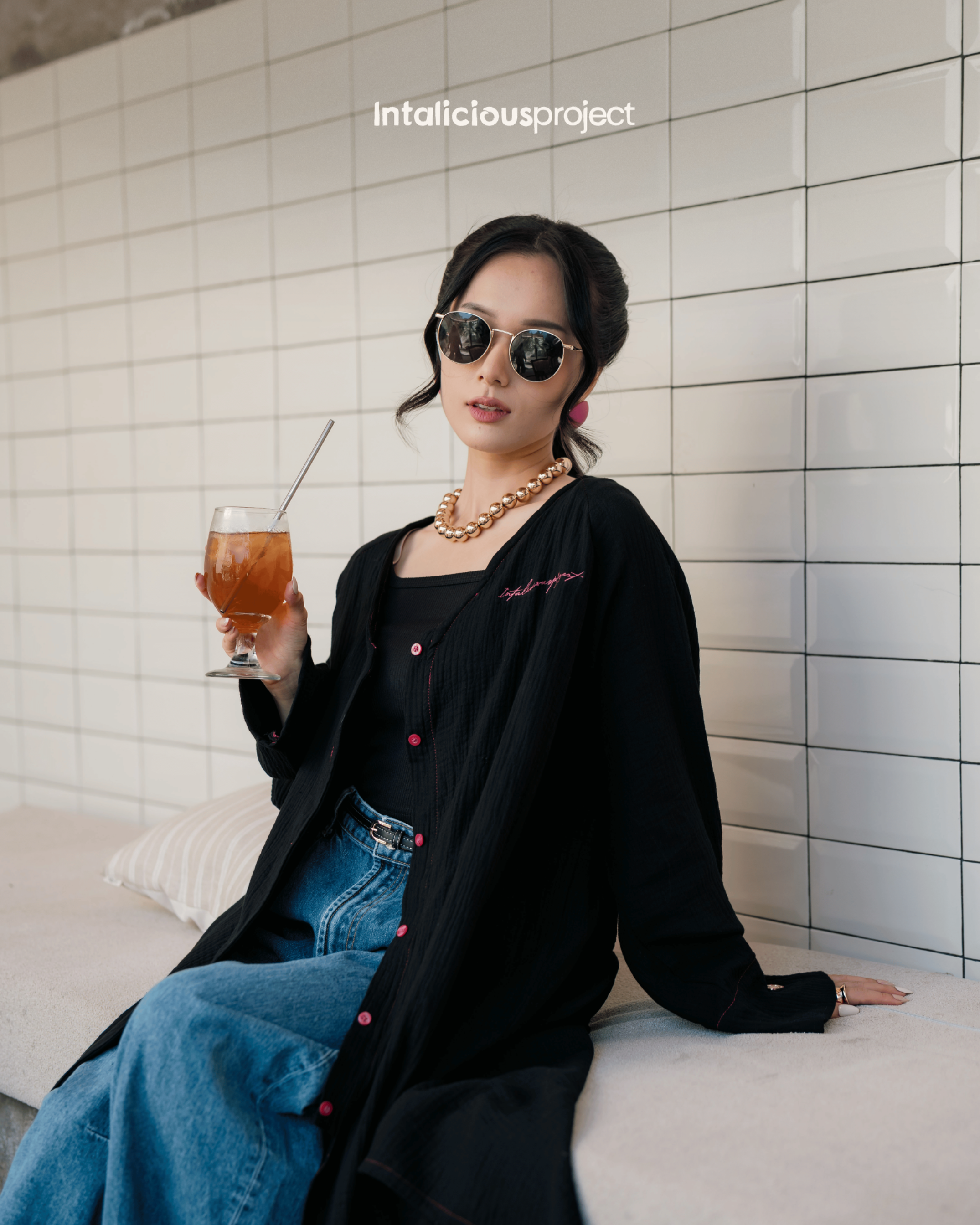 Intaliciousproject - Leya Outer 