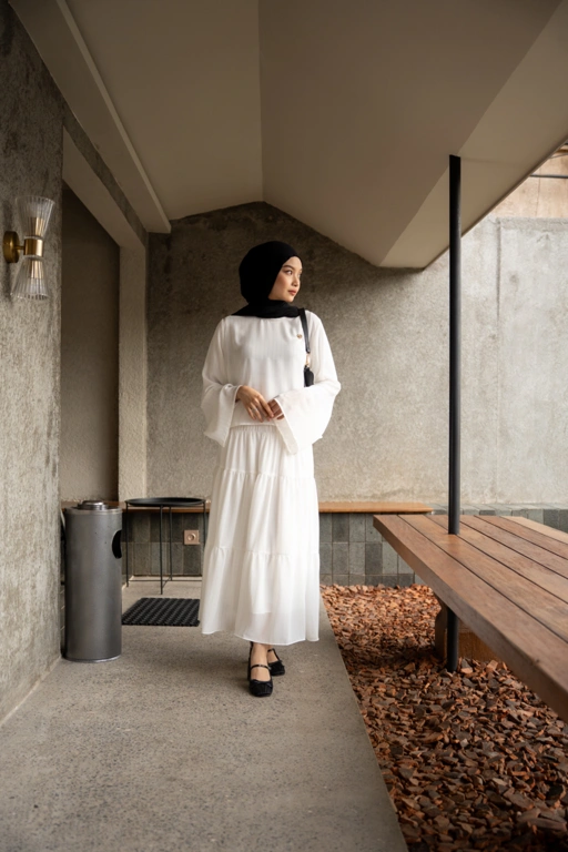 Image of Intaliciousproject - Beatrice Set In Luxe Ivory