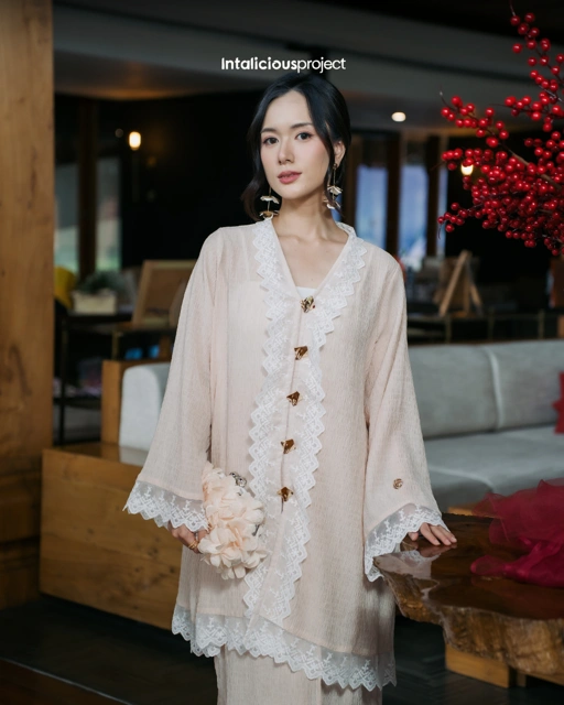 Image of Intaliciousproject - Ranum Set in Laras