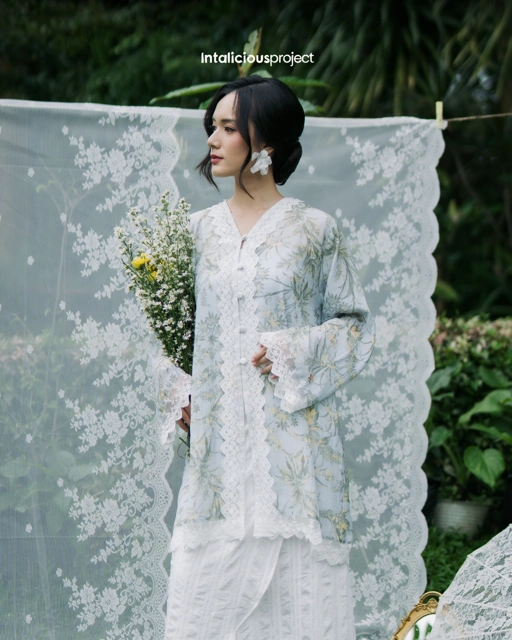 Image of Intaliciousproject - Binar In Tunik