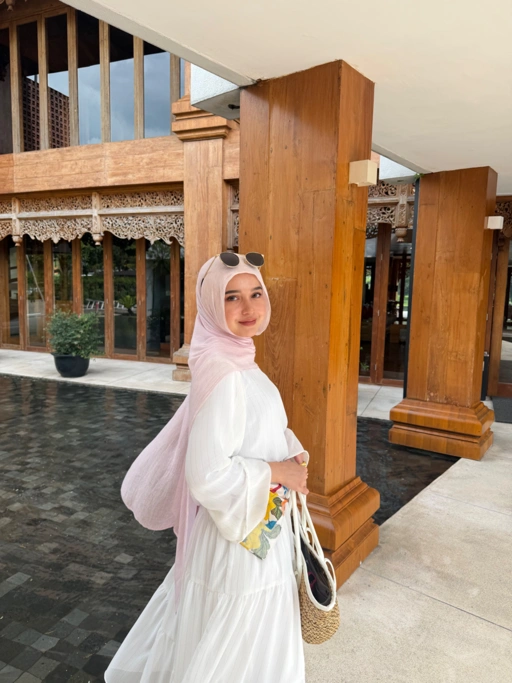 Image of Intaliciousproject - Beatrice Set In Luxe Ivory