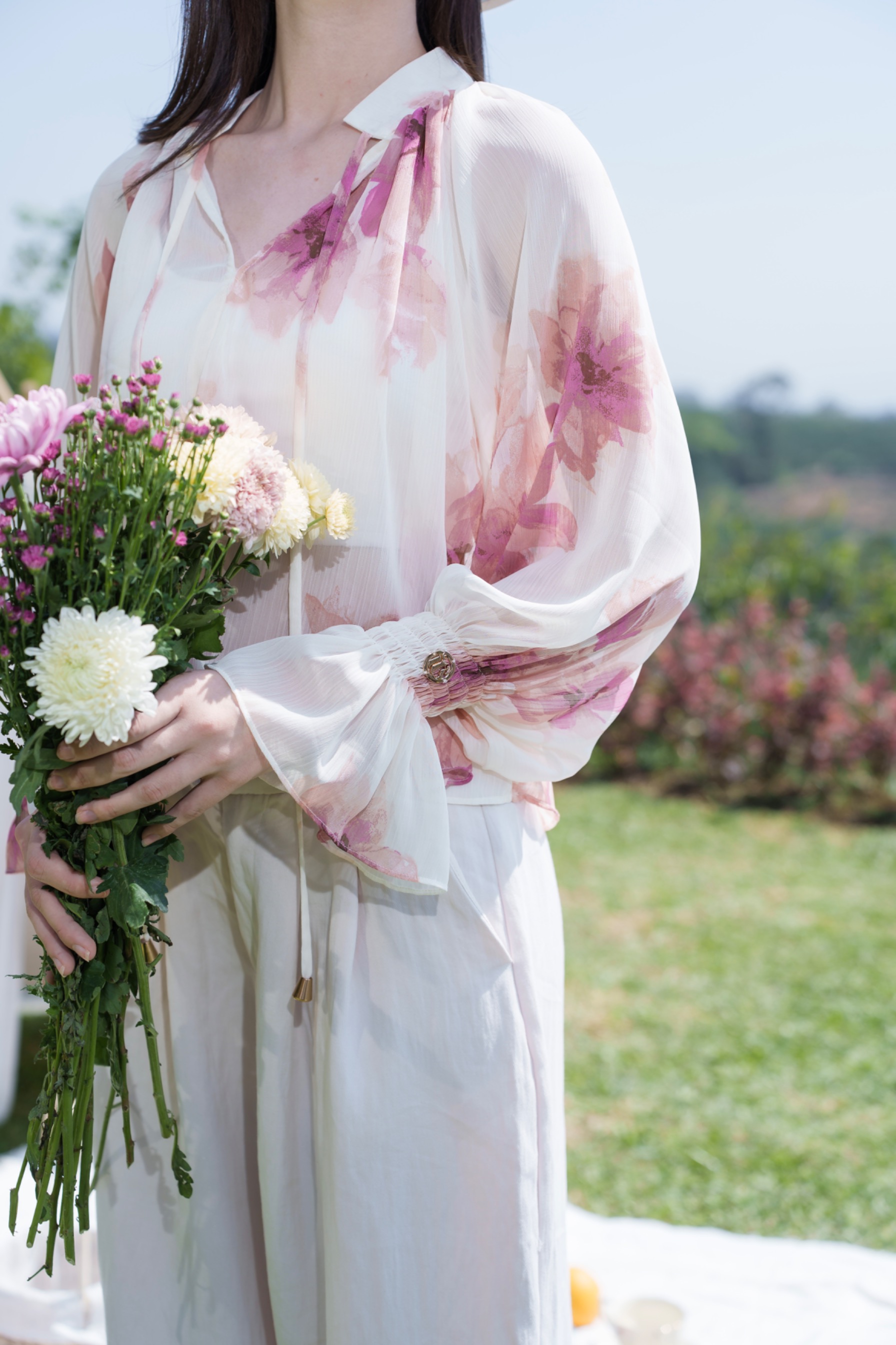 Intaliciousproject - Lea Blouse in Floral Blush