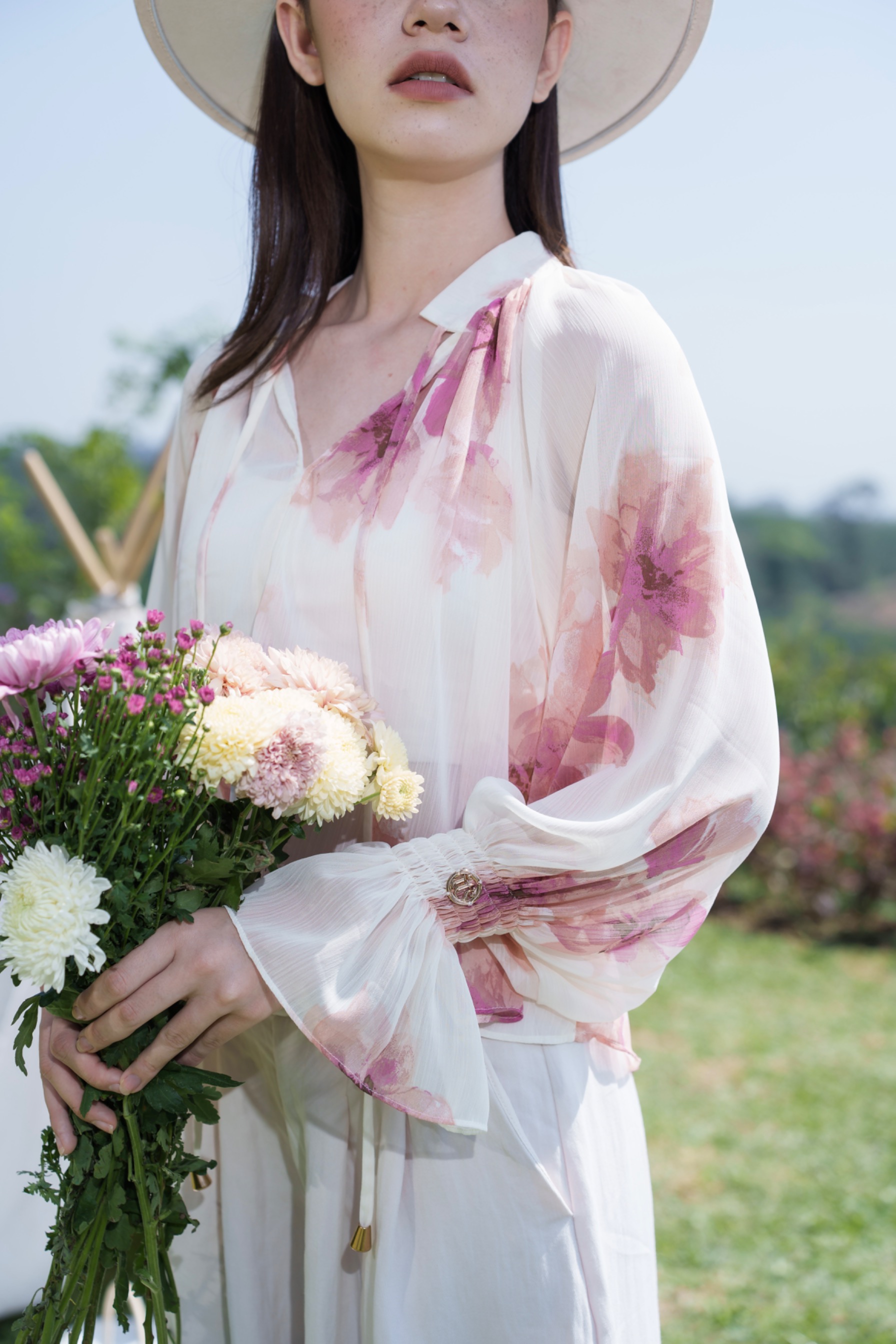 Intaliciousproject - Lea Blouse in Floral Blush