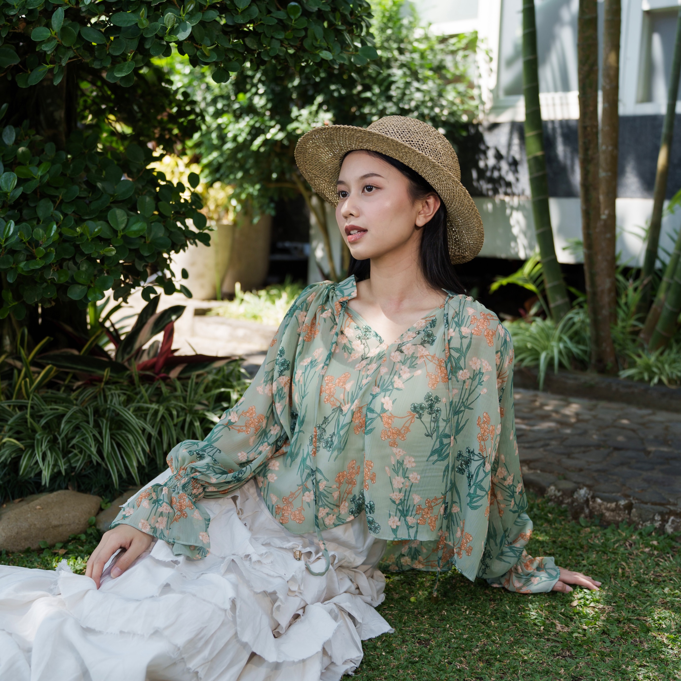 Intaliciousproject - Lea Blouse in Jasmine Meadow