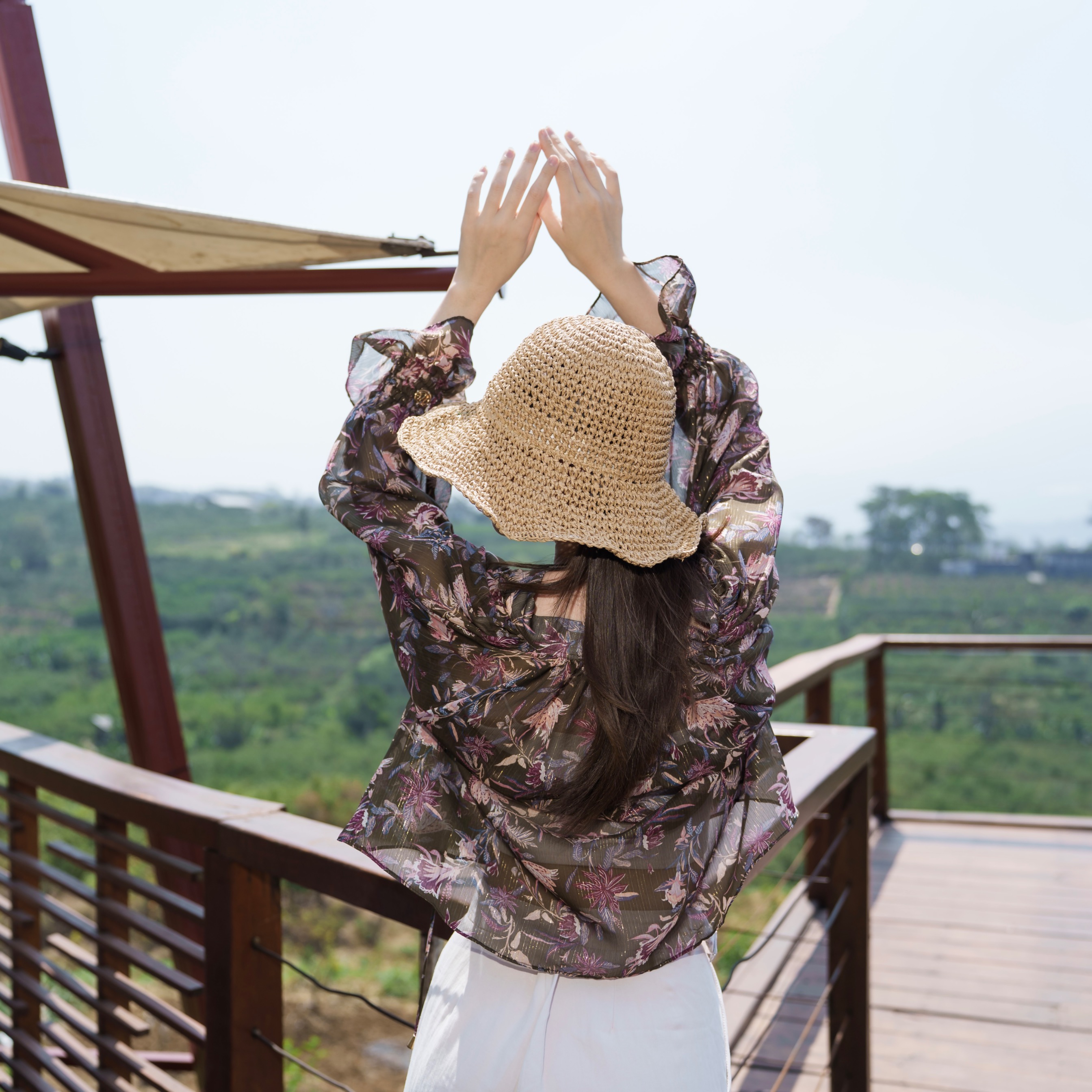 Intaliciousproject - Lea Blouse in Olivine Bloom