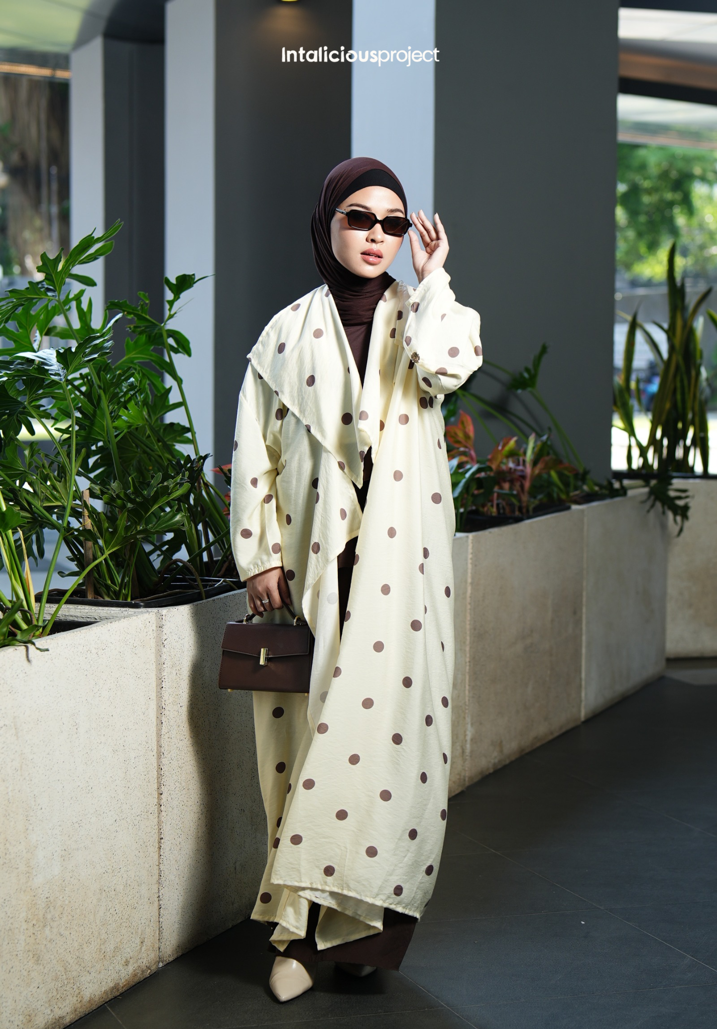 Intaliciousproject - Leonie Outer