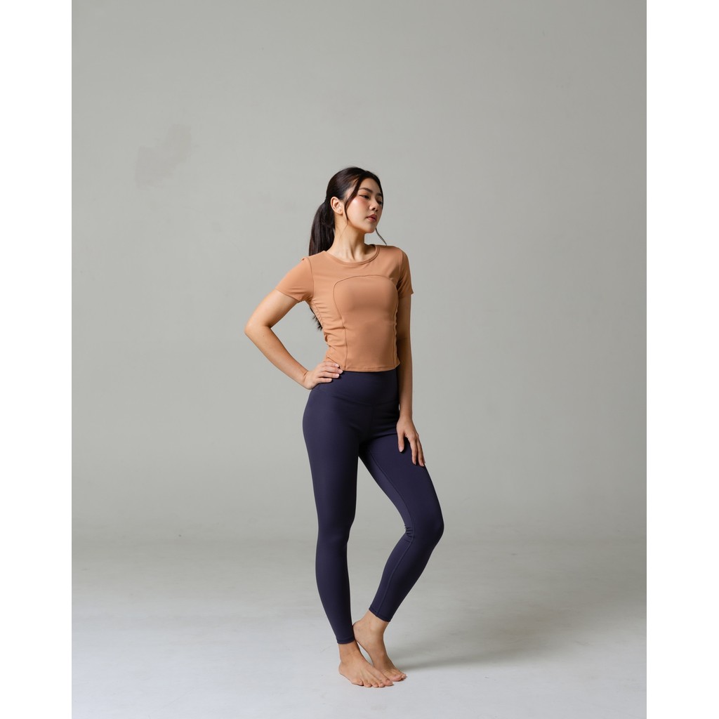 Laurelton Corella Short Sleeve - Wireless Support & Bra Pads Included | Baju Olahraga Yoga Pilates Gym Wanita Atasan Olahraga Wanita