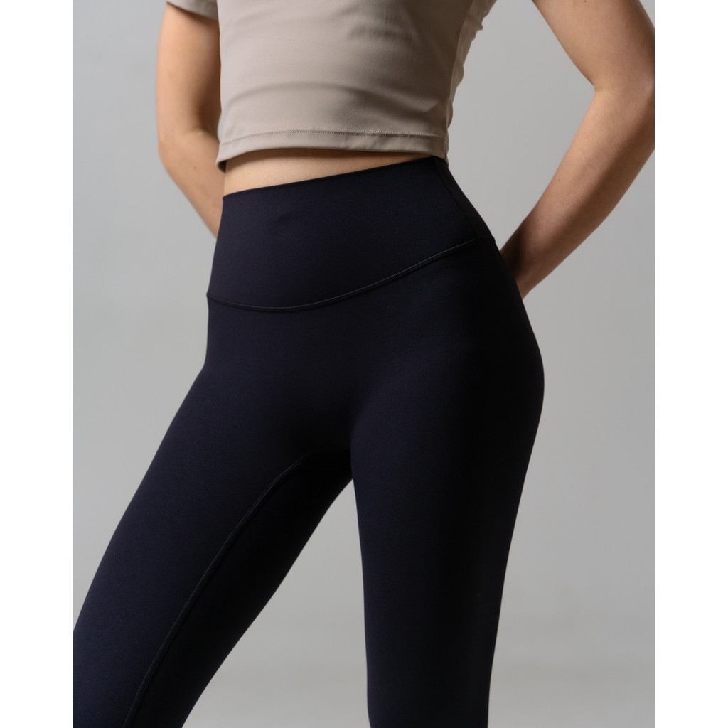 Laurelton Dynamic Soft Lily Legging - Free Size & Seamless & Buttery Soft | Legging Olahraga Yoga Pilates Gym Wanita Celana Olahraga Wanita