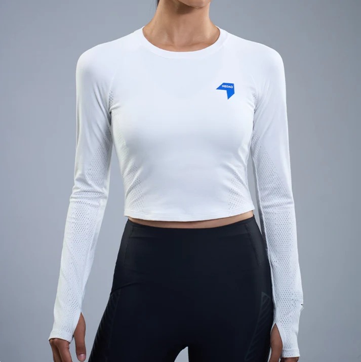 Women's QiFlow Fitted Crew LS