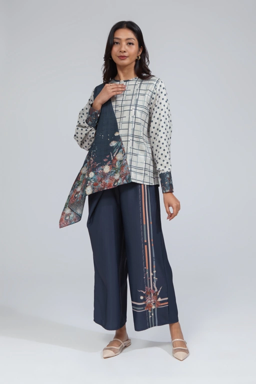 Image of Heart Troops Kalani Top