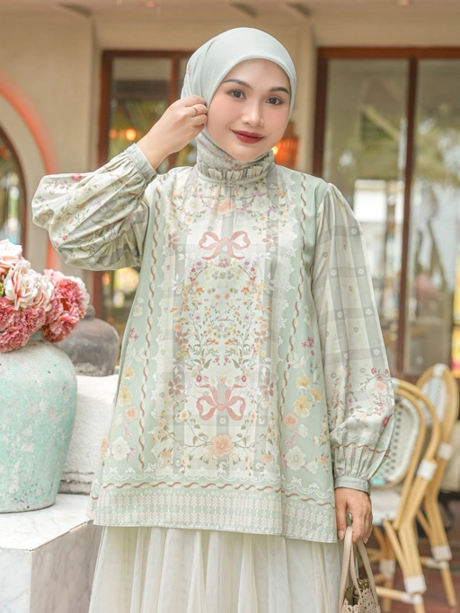 Image of Lumina Blouse Sage
