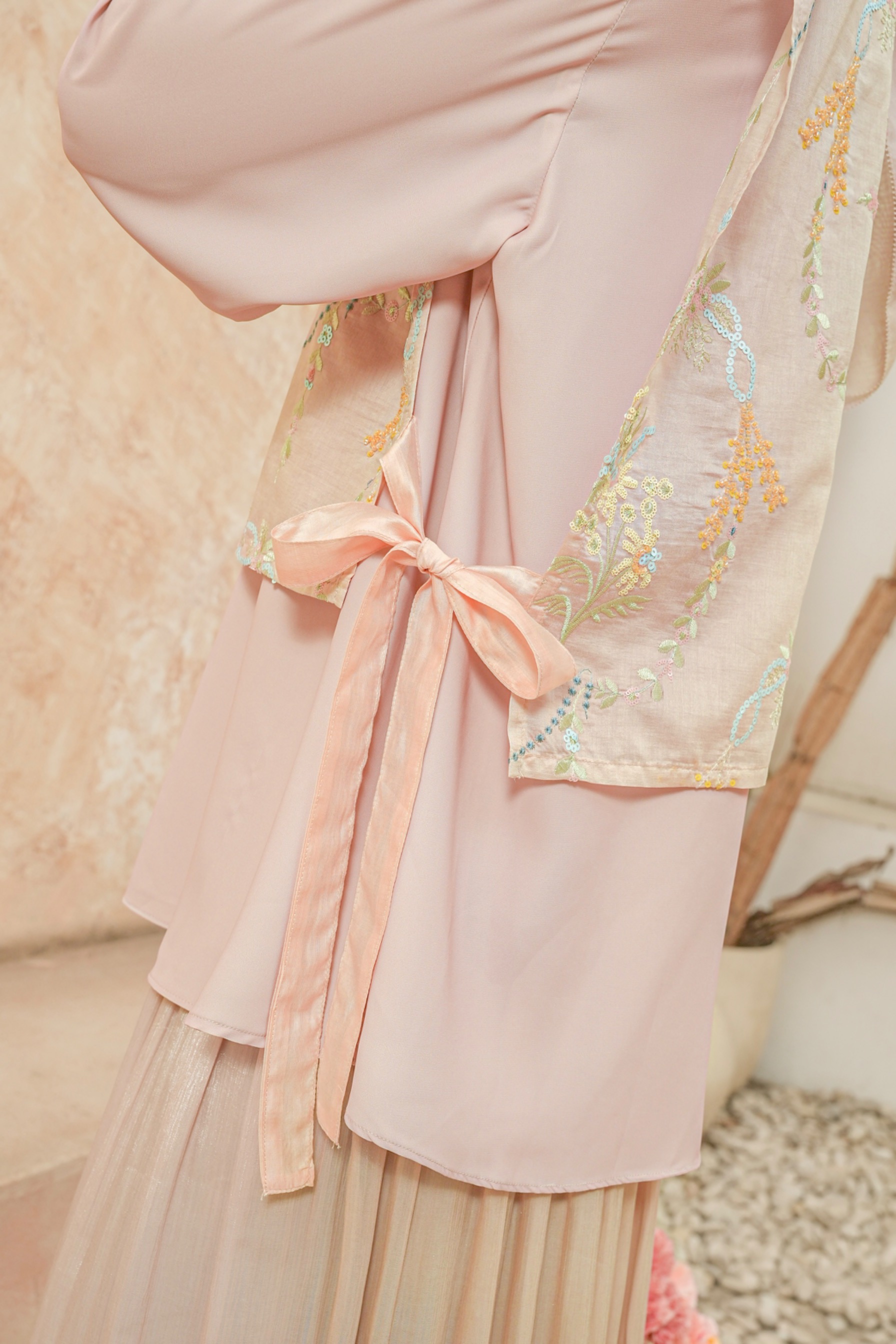Aletha Vest Beads Blush