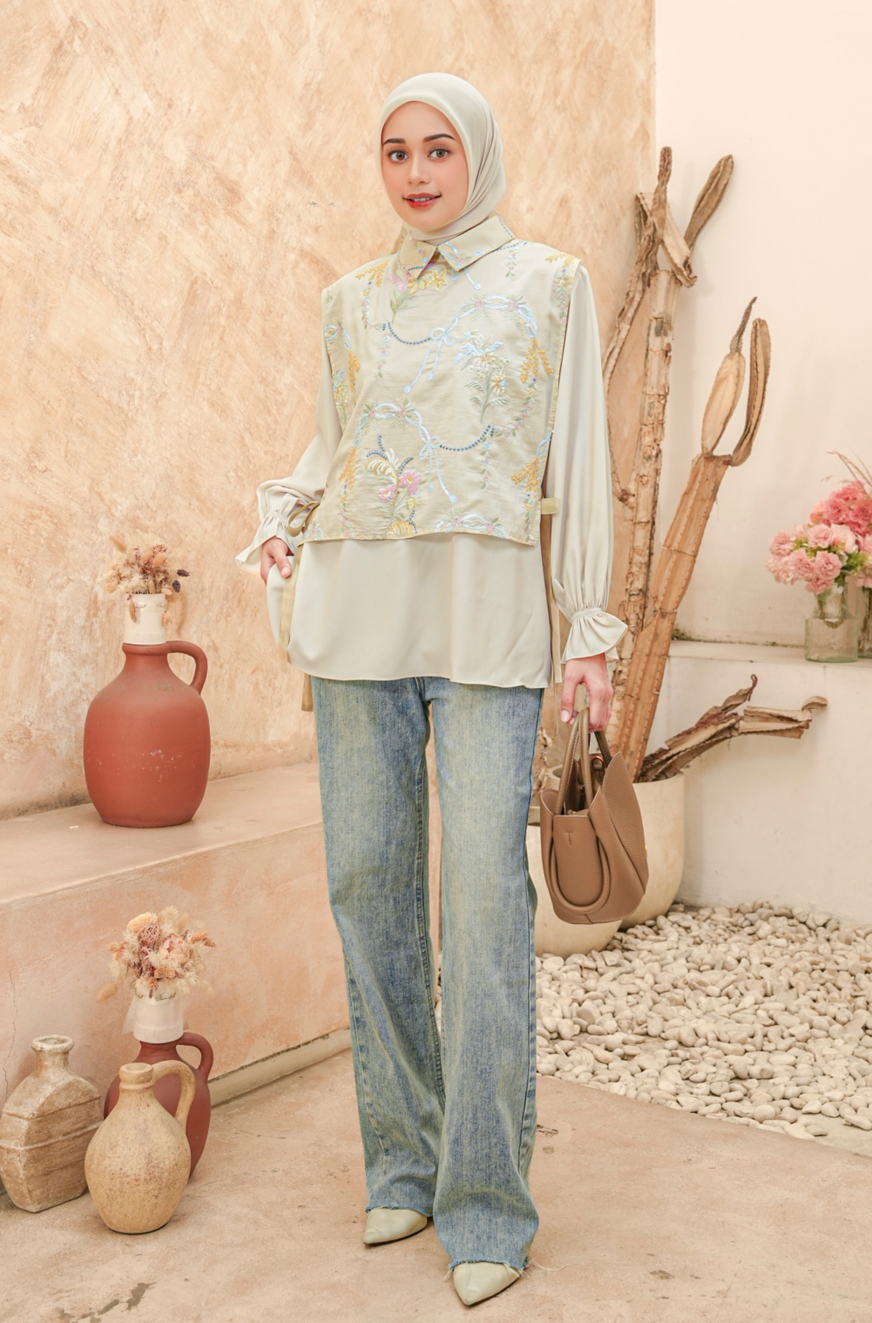Aletha Vest Beads Seafoam