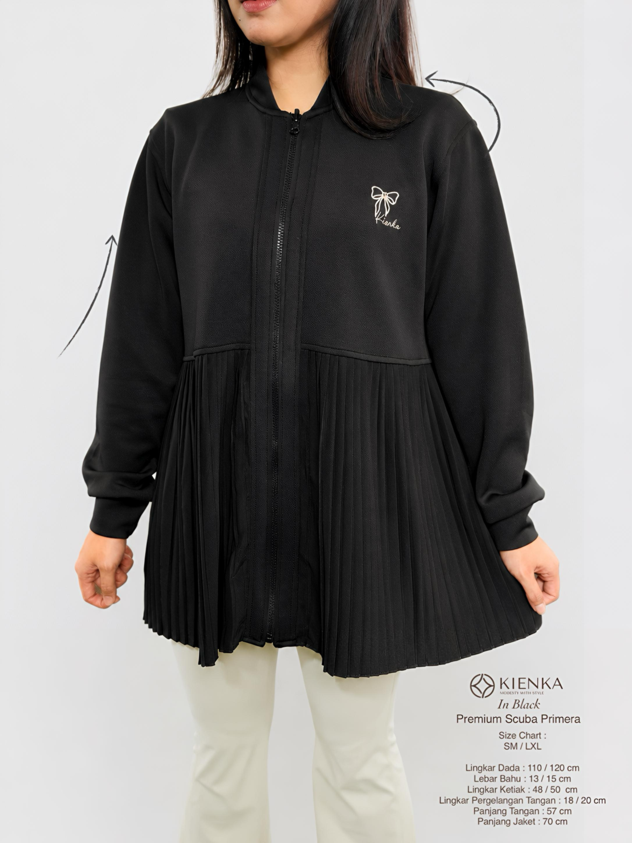 Ruby Pleats Jacket Black