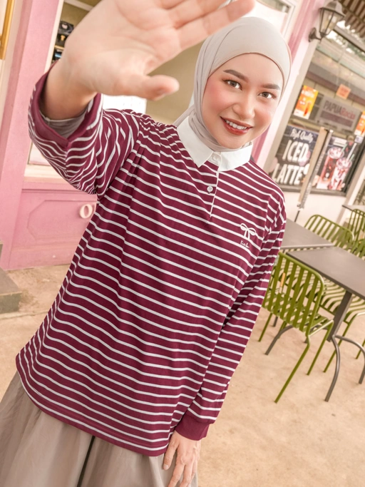Image of Chia Stripe Shirt Vol.II Panjang Crop Cherry