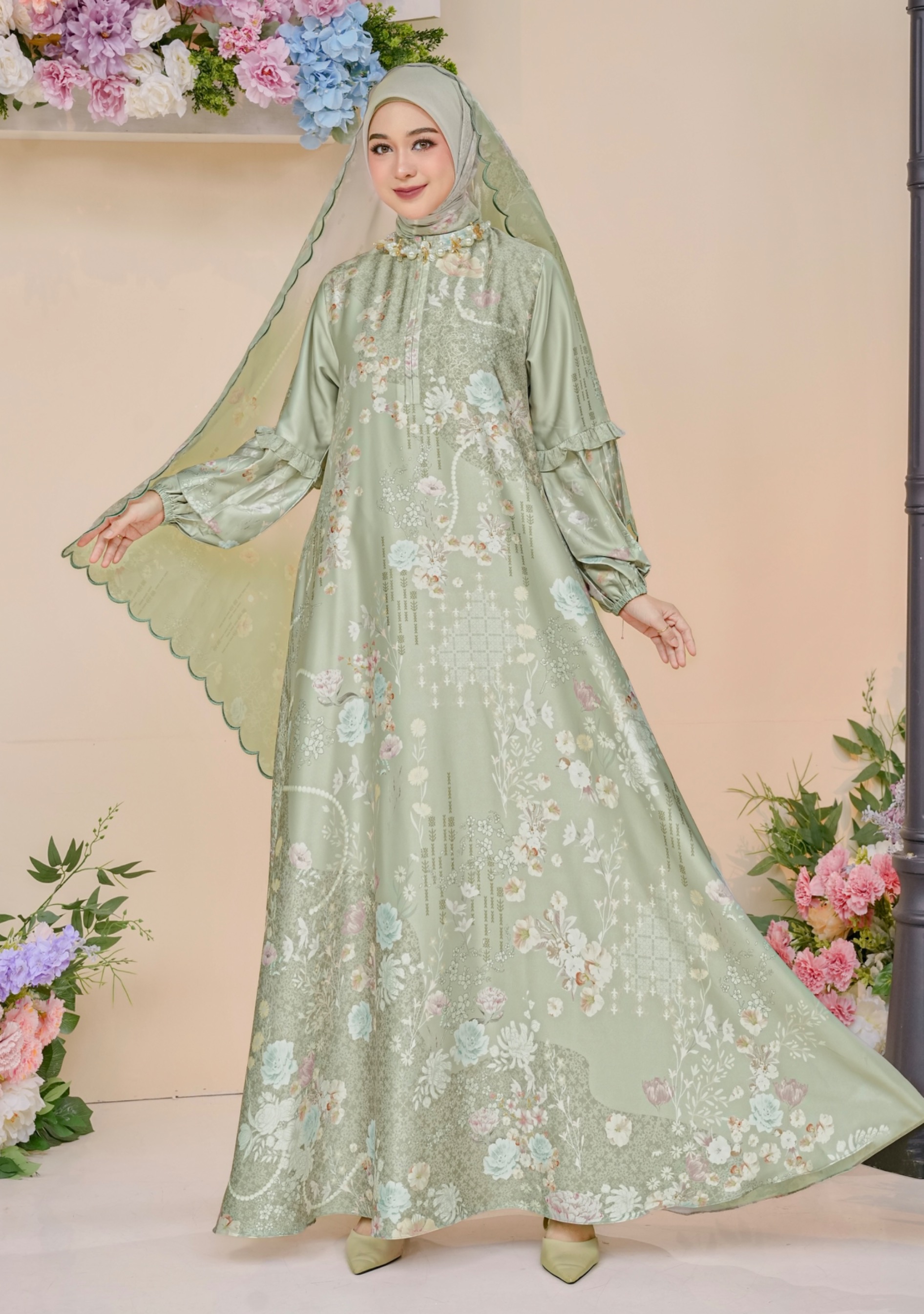 Lumira Dress Ibu Moss