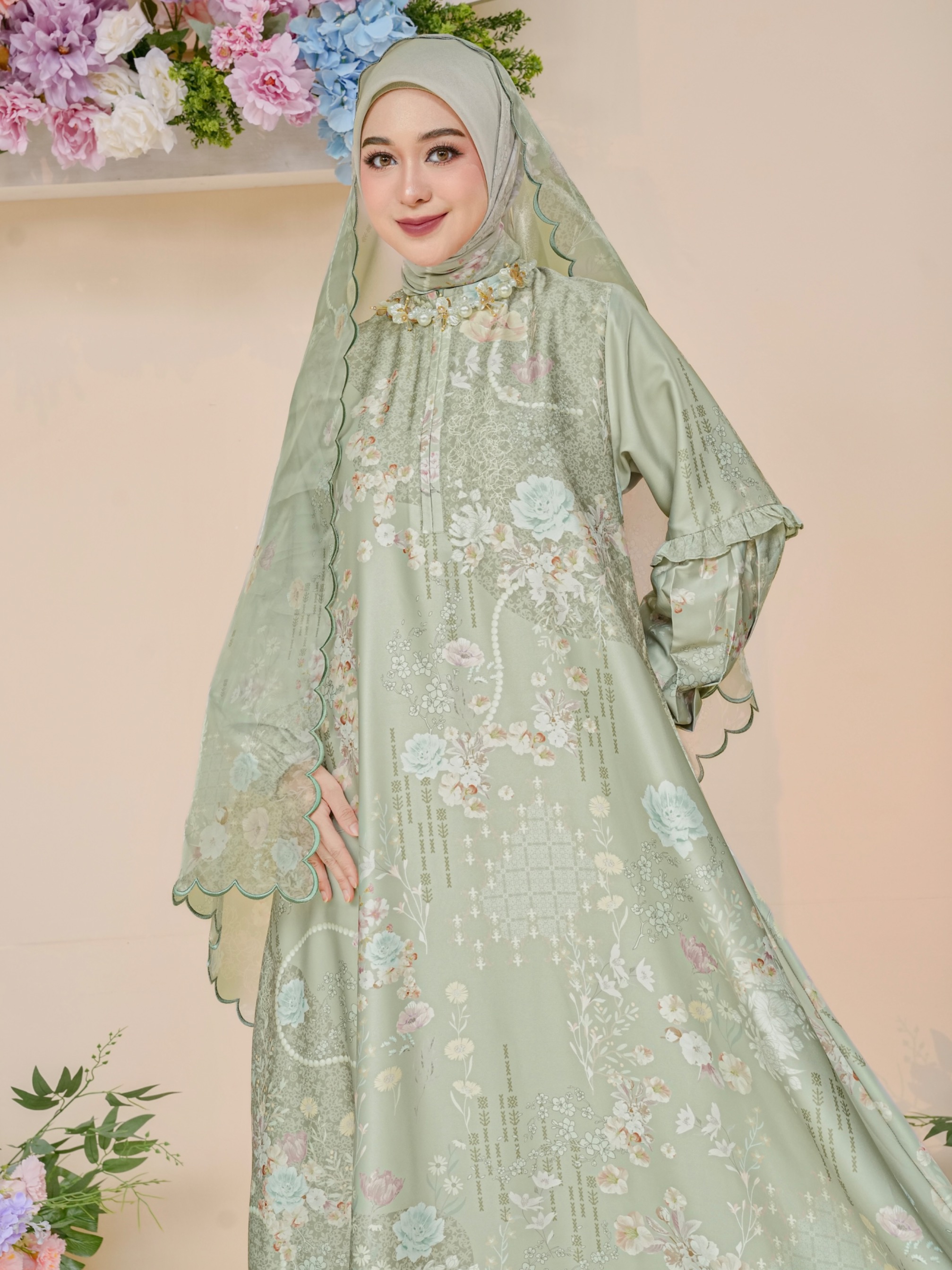 Lumira Dress Ibu Moss