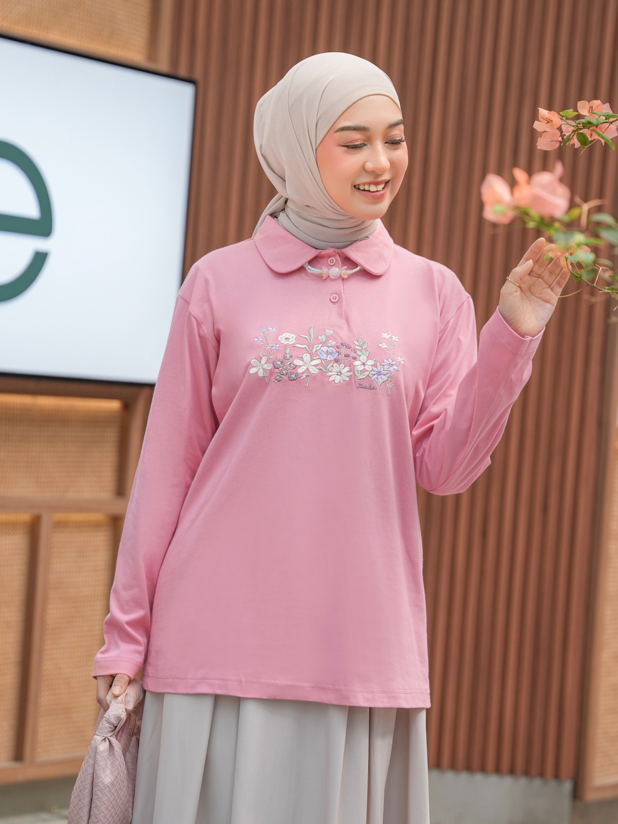 Liora Shirt Flamingo