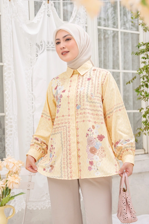 Image of Azura Blouse Canary