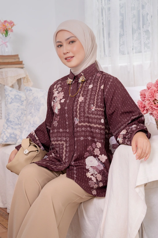 Image of Azura Blouse Mahogany 